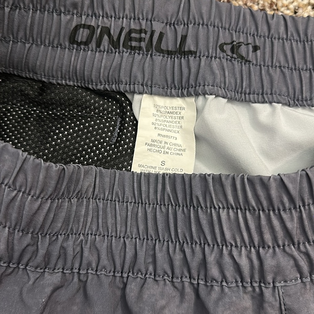 O'Neill Charcoal Performance Shorts - Small - Picture 2 of 3